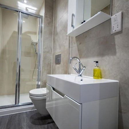 Luxury 1 Bedroom Ground Floor Apartment Plymouth Buitenkant foto
