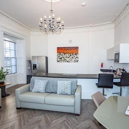 Luxury 1 Bedroom Ground Floor Apartment Plymouth Buitenkant foto