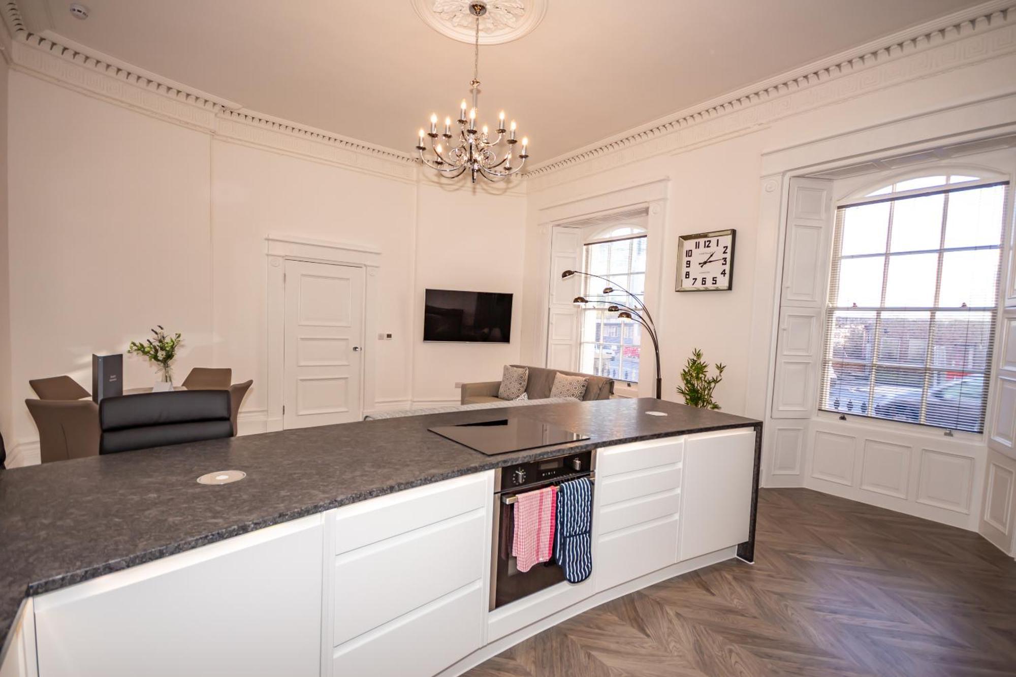 Luxury 1 Bedroom Ground Floor Apartment Plymouth Buitenkant foto