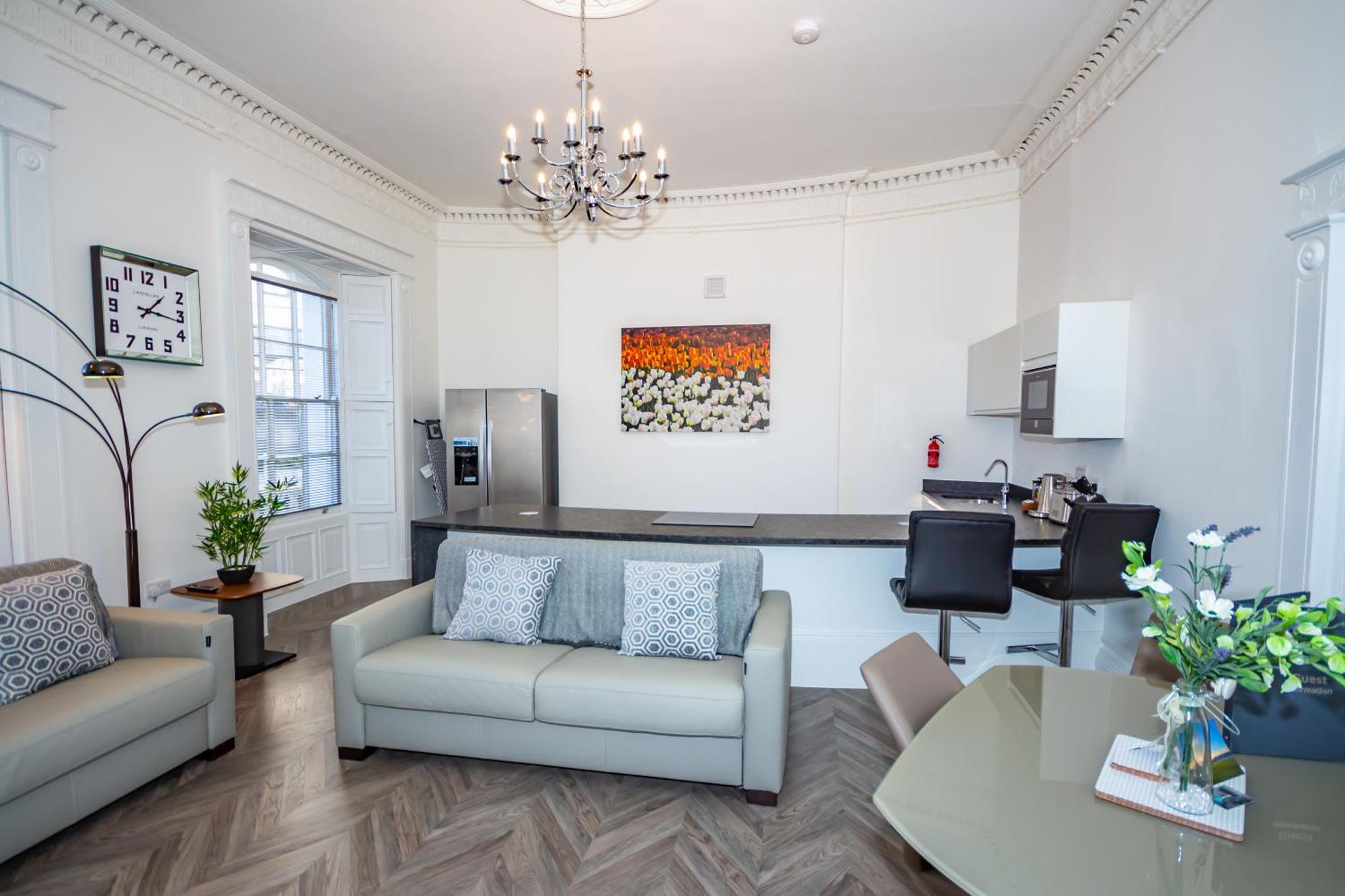 Luxury 1 Bedroom Ground Floor Apartment Plymouth Buitenkant foto